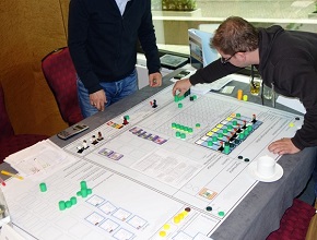 BWL Planspiel - BWL Planspiele - Projektmanagement Planspiel - Projektmanagement Planspiele - Projekt Planspiel - Projektplanspiel - Projektplanspiele - BWL Unternehmensplanspiel - BWL Unternehmensplanspiele - BWL General Management Planspiel - BWL Seminar - BWL Simulation - BWL Planspiel - BWL Planspiele